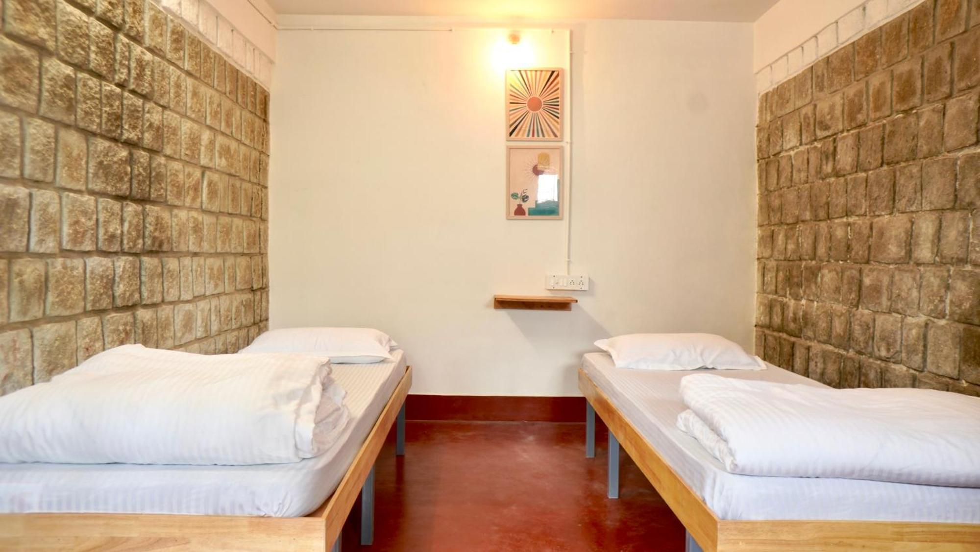 Roambay - Gokulam Hostel Mysore Εξωτερικό φωτογραφία