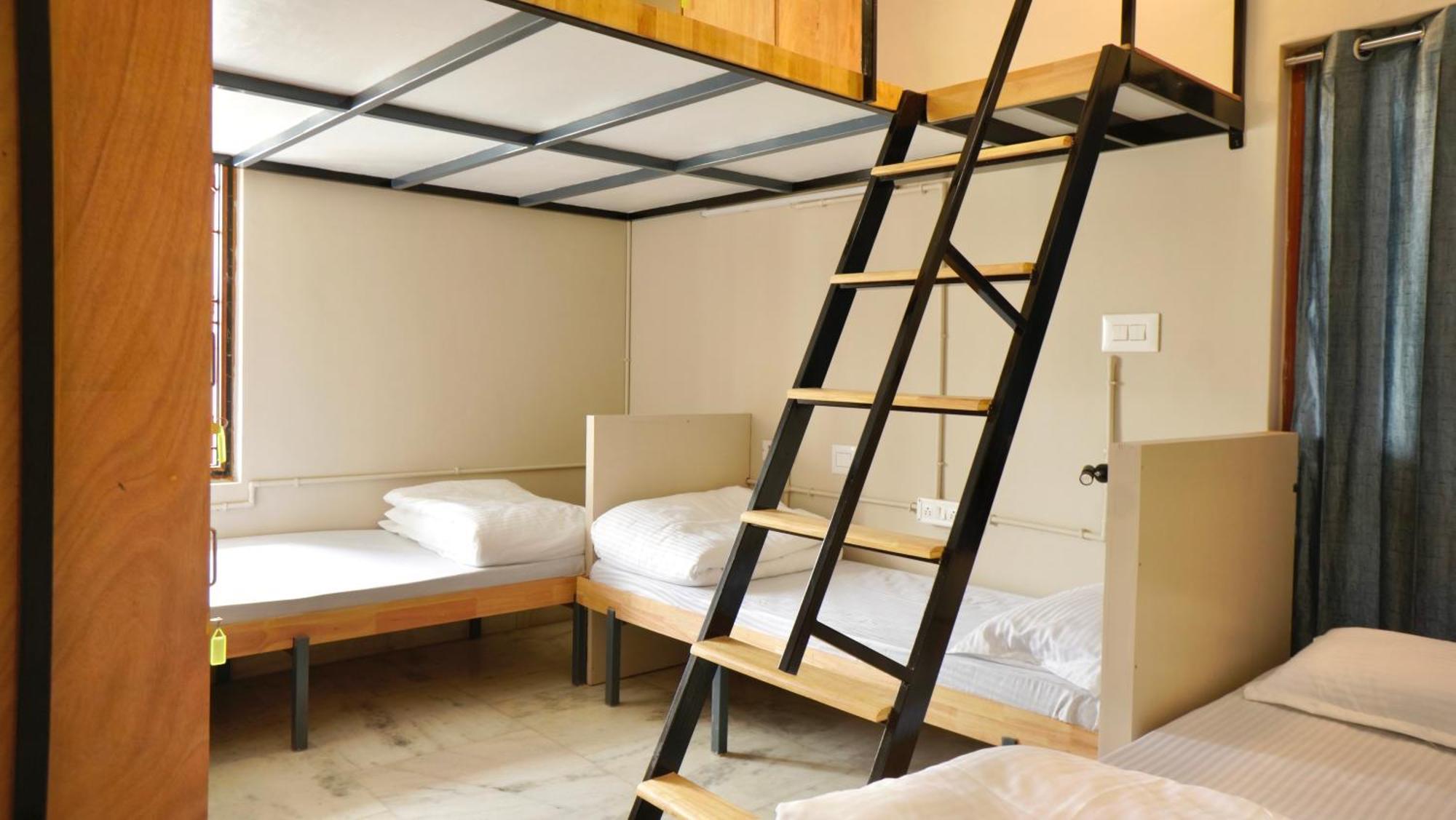 Roambay - Gokulam Hostel Mysore Εξωτερικό φωτογραφία
